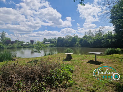 Maison - 5 000 m² - 3 pièces