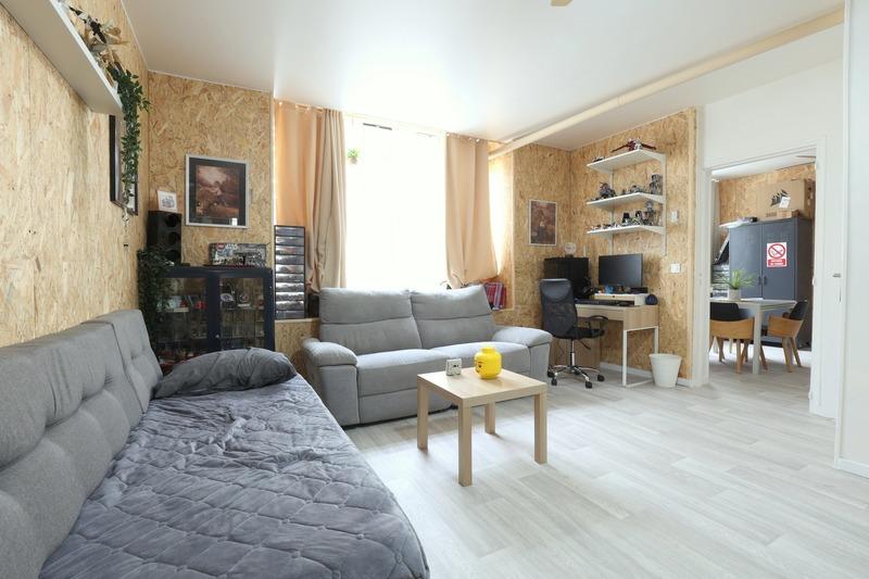 Maison - 320 m² - 11 pièces