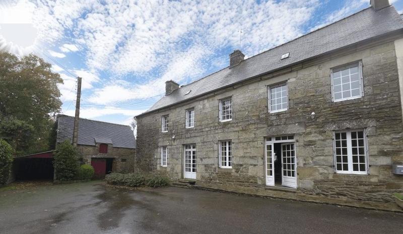 Maison - 160 m² - 9 pièces