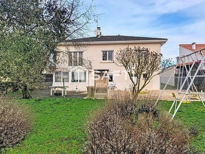 Maison - 171 m² - 6 pièces