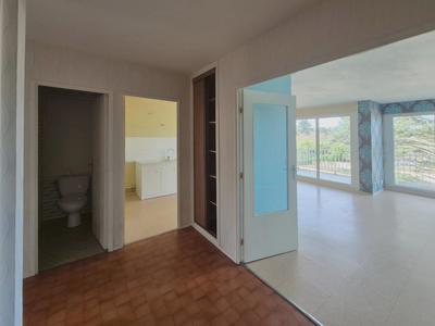 Appartement - 81 m² - 4 pièces