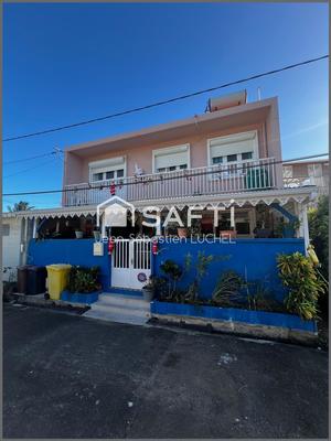 Maison - 98 m² - 4 pièces