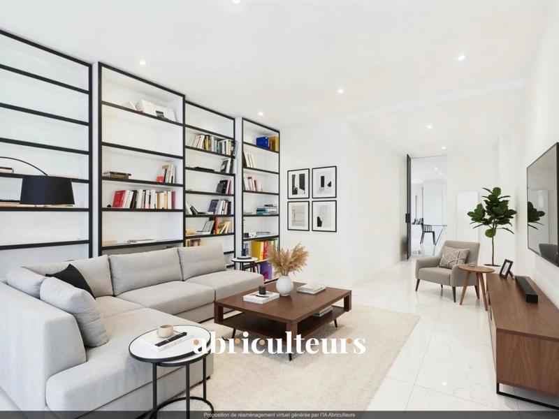 Appartement ancien - 106 m² - 4 pièces