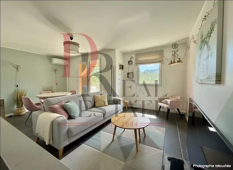 Duplex - 74 m² - 4 pièces