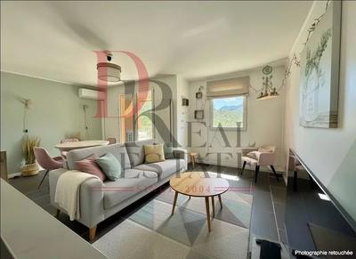 Duplex - 74 m² - 4 pièces