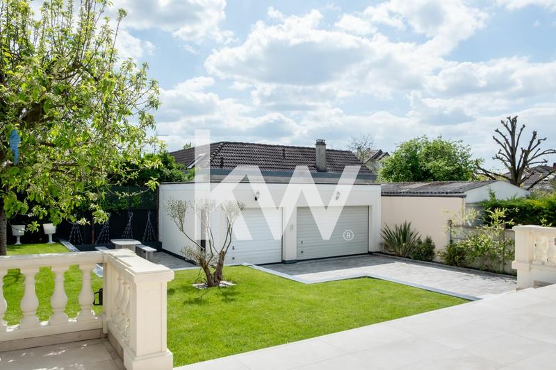 Maison d'architecte - 157 m² - 6 pièces