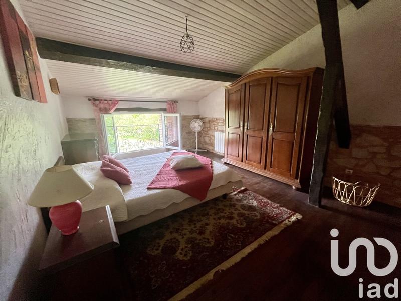 Maison - 297 m² - 9 pièces