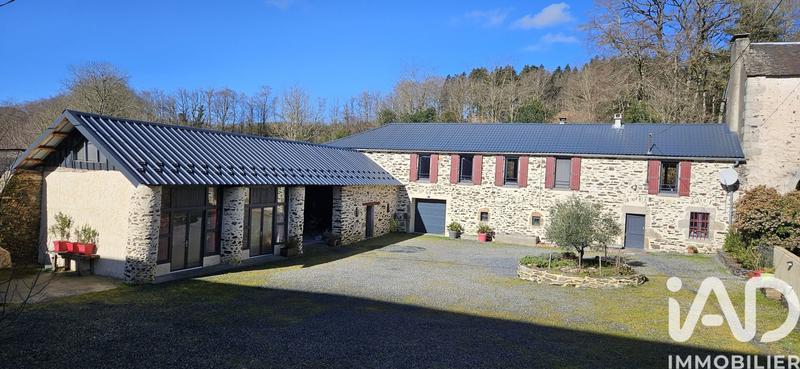 Maison - 122 m² - 5 pièces