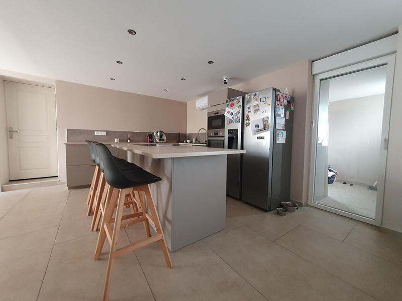 Maison - 99 m² - 5 pièces