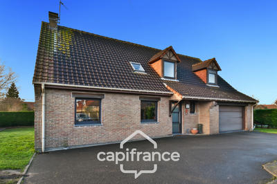 Maison - 203 m² - 7 pièces