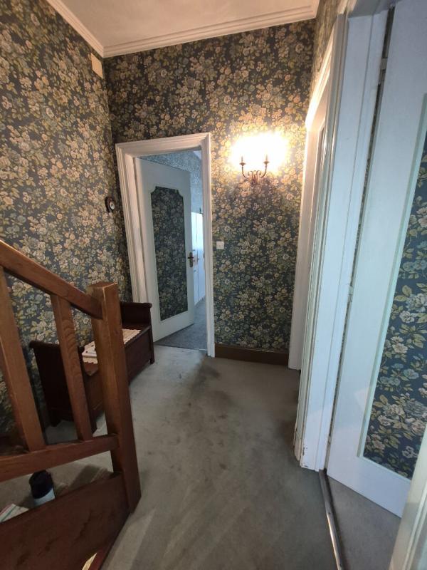 Maison - 87 m² - 6 pièces