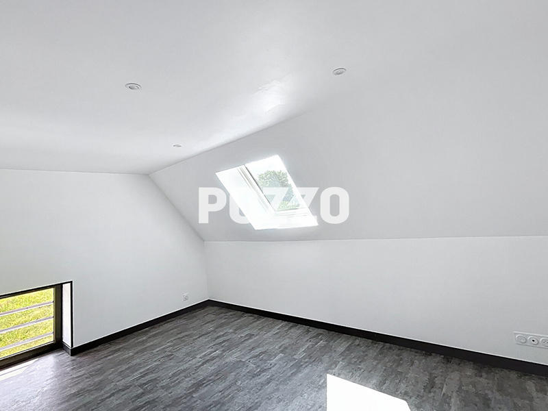 Maison - 151 m² - 6 pièces