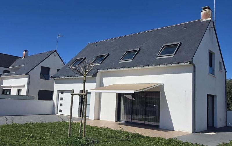 Maison - 106 m² - 5 pièces