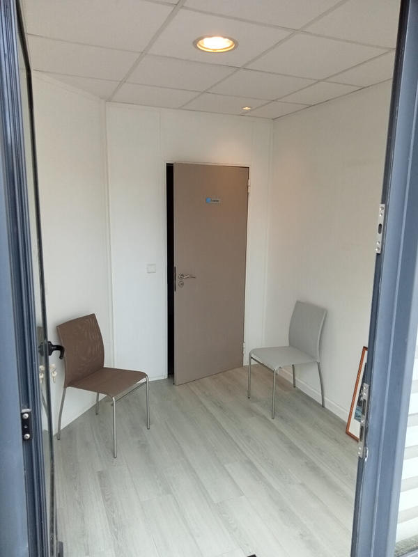Local d'activité / Entrepôt - 38 m²