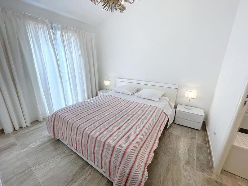 Maison - 226 m² - 4 pièces