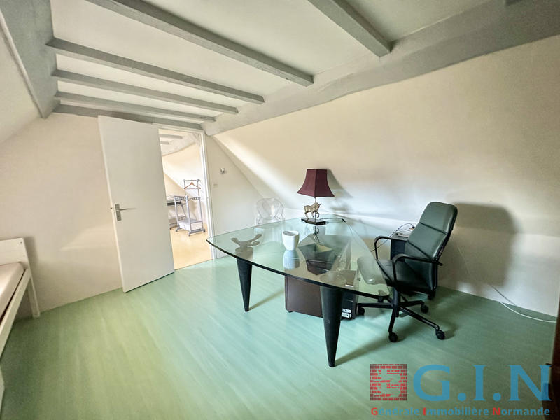 Maison - 107 m² - 4 pièces