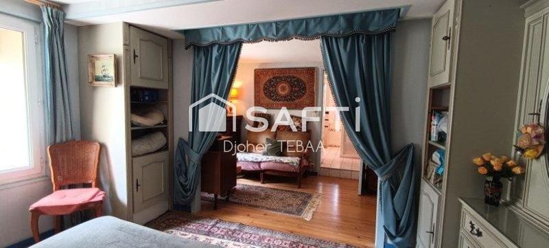 Maison - 163 m² - 7 pièces