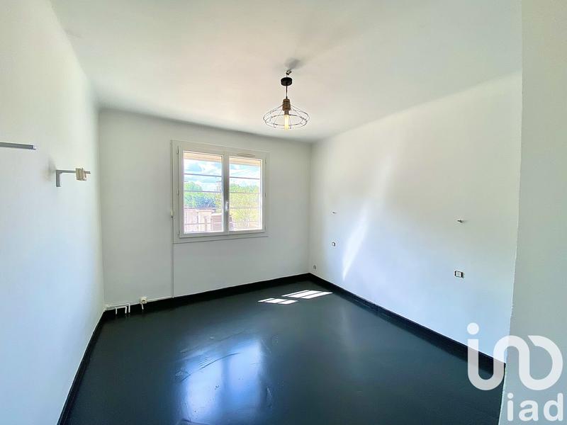 Maison - 303 m² - 19 pièces