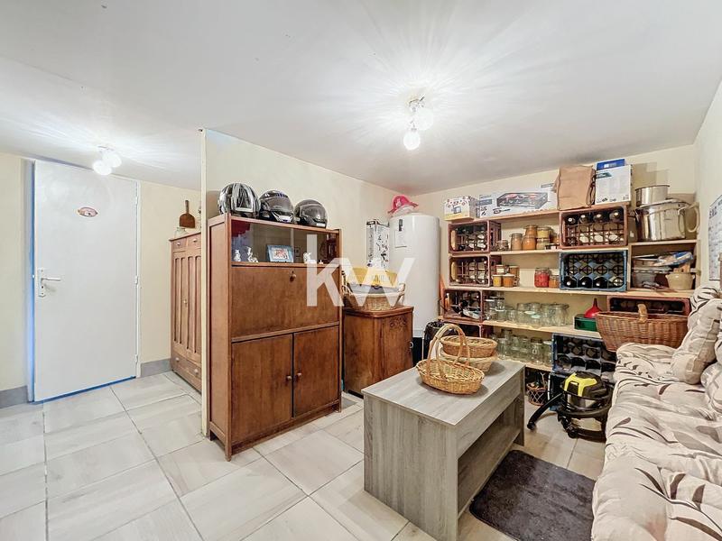 Maison traditionnelle - 127 m² - 6 pièces