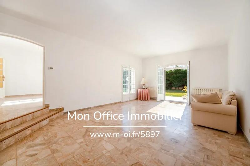 Demeure - 168 m² - 6 pièces