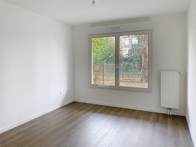 Appartement - 98 m² - 4 pièces
