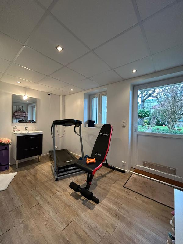 Maison - 200 m² - 8 pièces