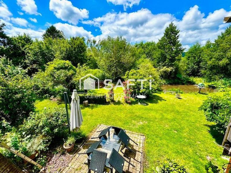 Maison - 208 m² - 8 pièces