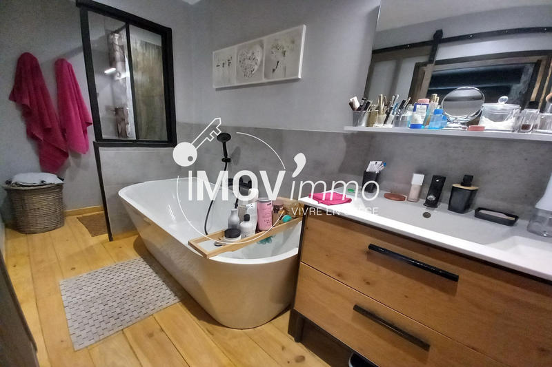 Maison - 188 m² - 6 pièces