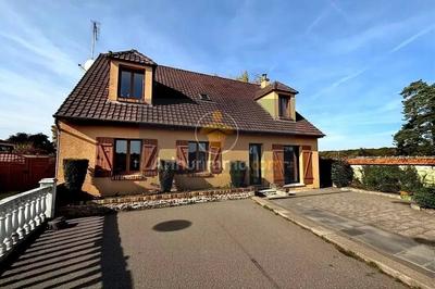 Maison - 160 m² - 8 pièces