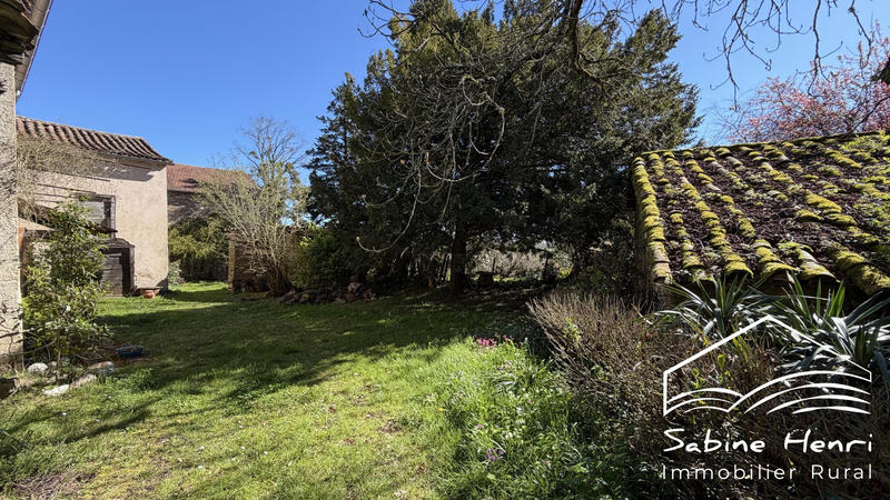 Maison ancienne - 207 m² - 5 pièces