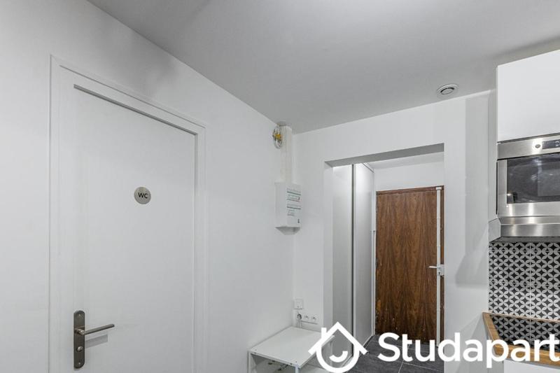 Chambre - 10 m² - 1 pièce