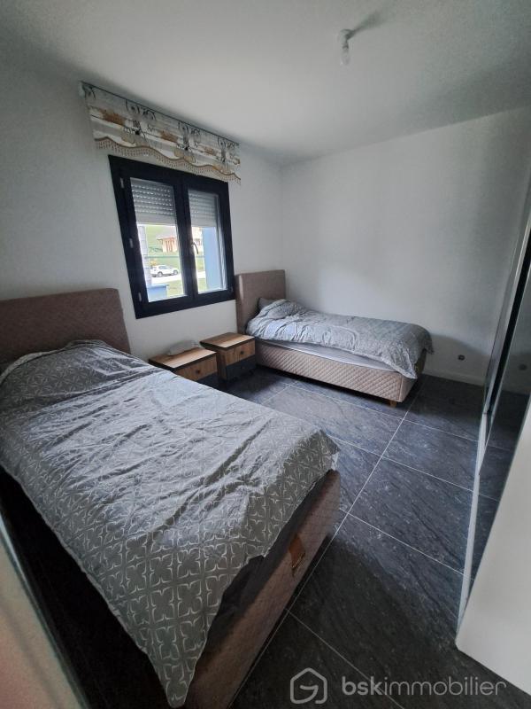 Maison - 140 m² - 6 pièces