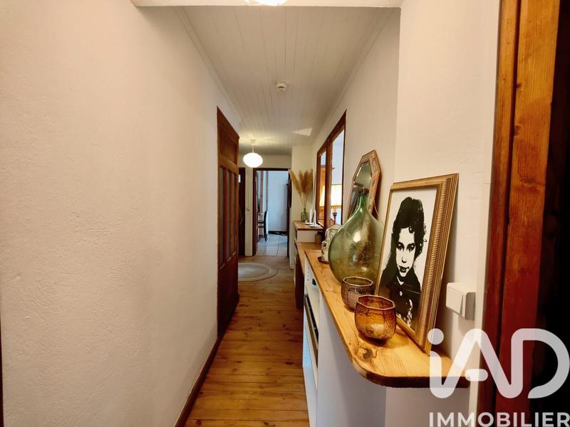 Maison - 231 m² - 11 pièces