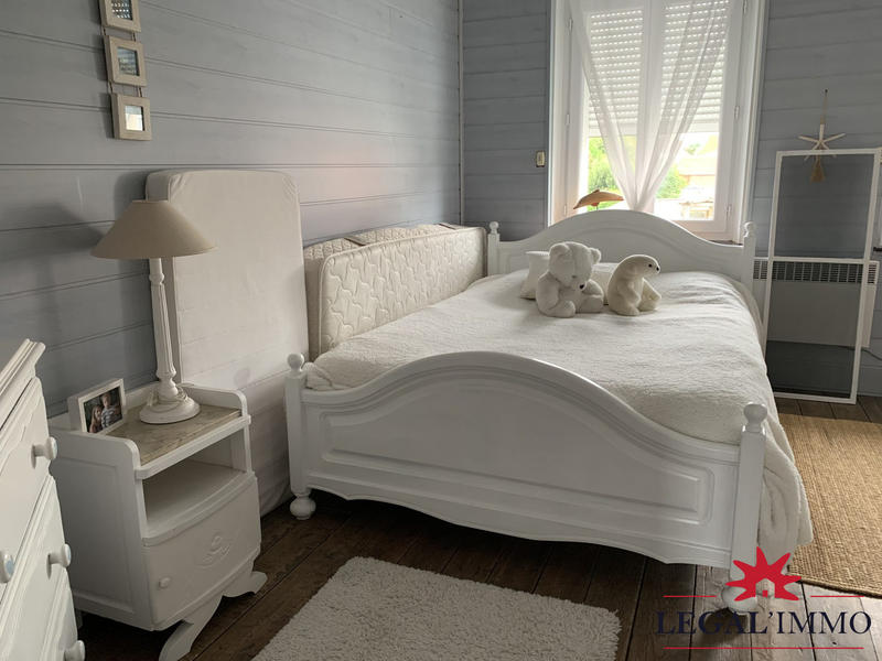 Maison - 160 m² - 7 pièces