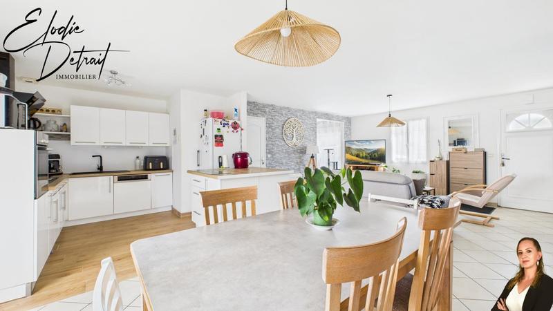 Pavillon - 131 m² - 7 pièces