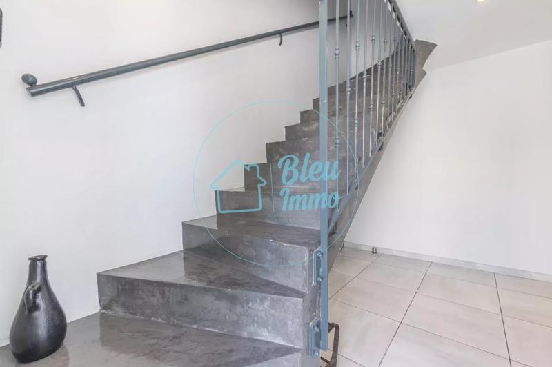 Maison - 110 m² - 4 pièces