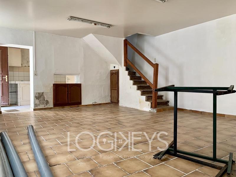 Maison ancienne - 230 m² - 6 pièces