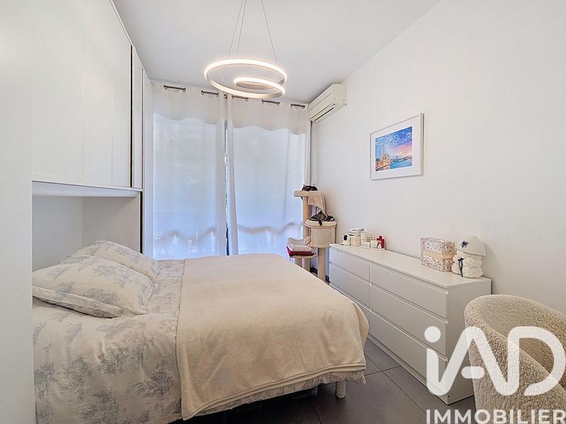 Appartement - 104 m² - 4 pièces