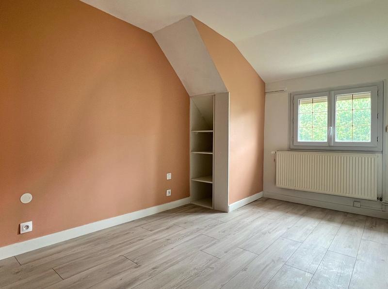 Maison - 102 m² - 6 pièces