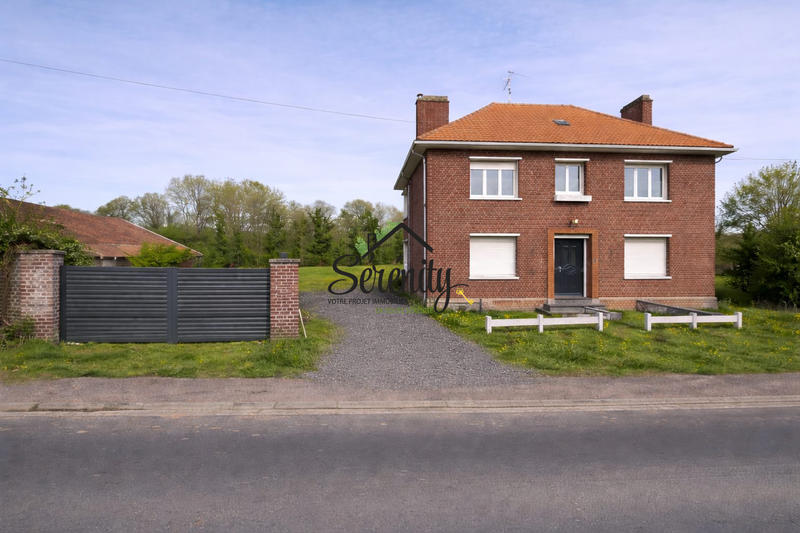 Maison - 140 m² - 6 pièces