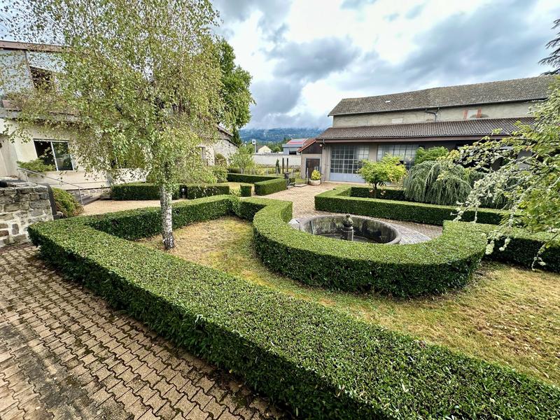 Maison de maîtres - 424 m² - 16 pièces