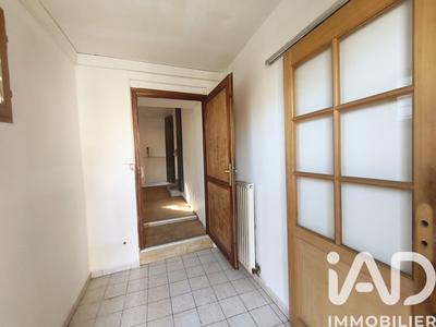 Maison - 163 m² - 9 pièces