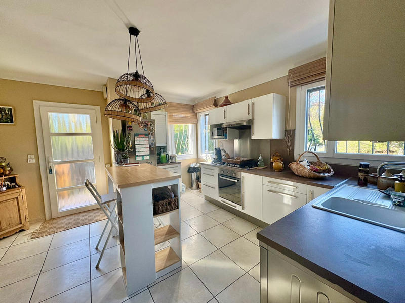 Maison - 105 m² - 7 pièces