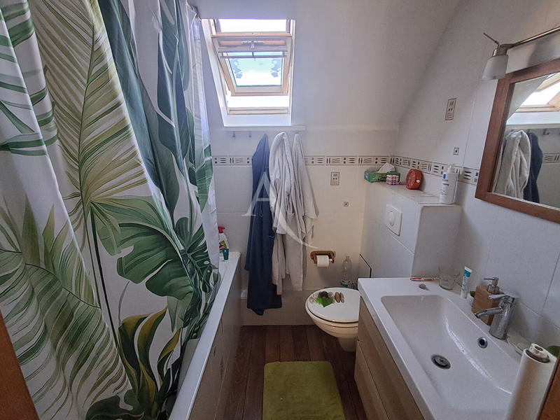 Maison - 160 m² - 6 pièces