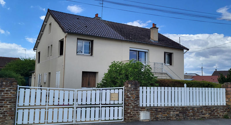 Maison - 207 m² - 5 pièces