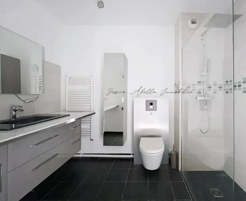 Studio - 34 m² - 1 pièce