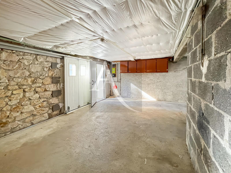 Maison - 83 m² - 5 pièces