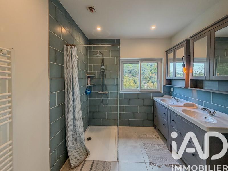 Maison - 157 m² - 6 pièces