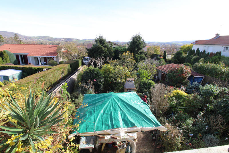 Maison - 208 m² - 8 pièces