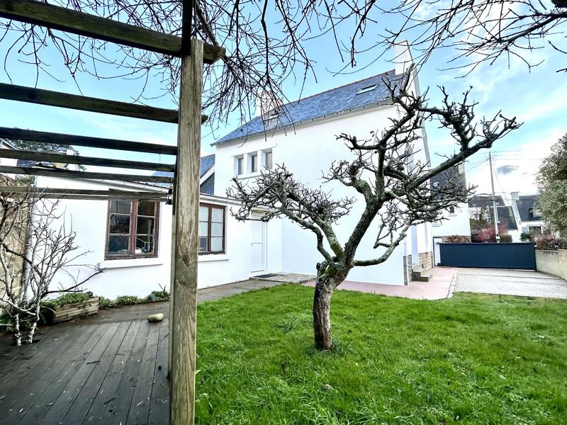 Maison traditionnelle - 110 m² - 5 pièces